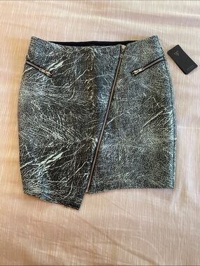 Guess brand Asymmetric Zip Mini Skirt in Black and mint